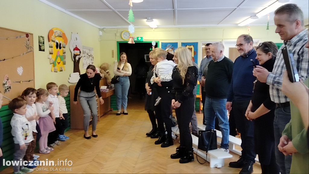 Łowicz. Dzień Babci i Dziadka w przedszkolu „Pod Świerkami”