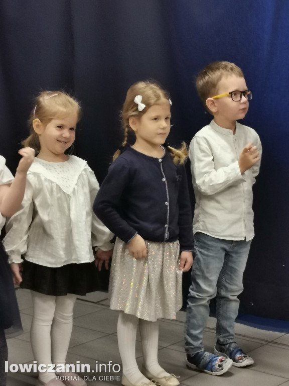 Dzień Babci i Dziadka w szkole w Łaguszewie