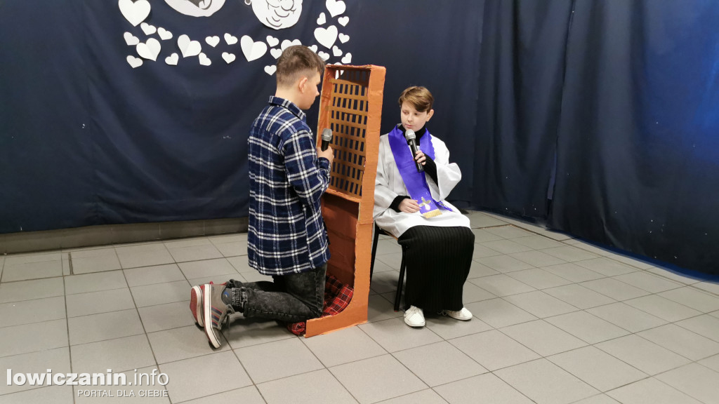 Dzień Babci i Dziadka w szkole w Łaguszewie