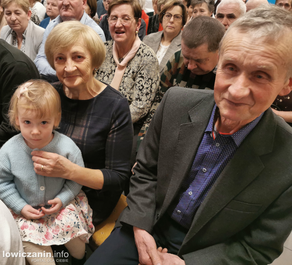 Dzień Babci i Dziadka w szkole w Łaguszewie