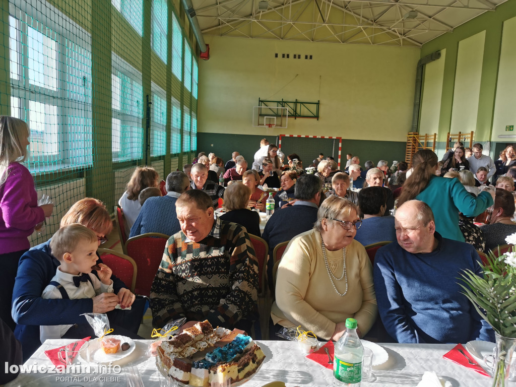 Dzień Babci i Dziadka w szkole w Łaguszewie