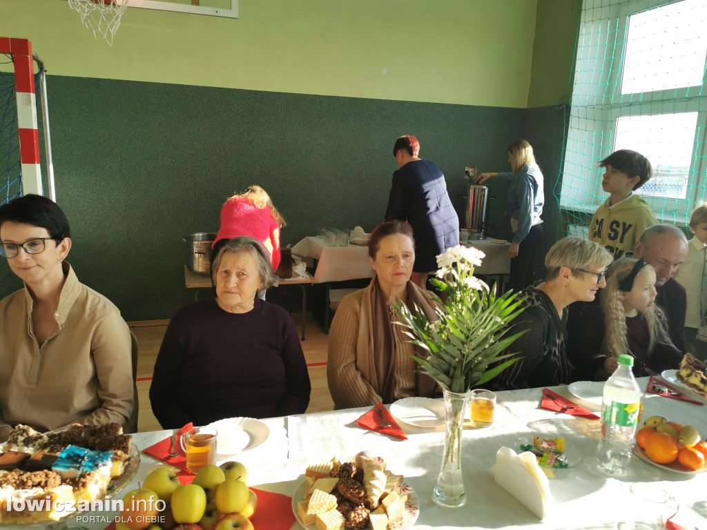 Dzień Babci i Dziadka w szkole w Łaguszewie