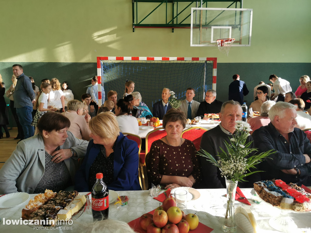 Dzień Babci i Dziadka w szkole w Łaguszewie