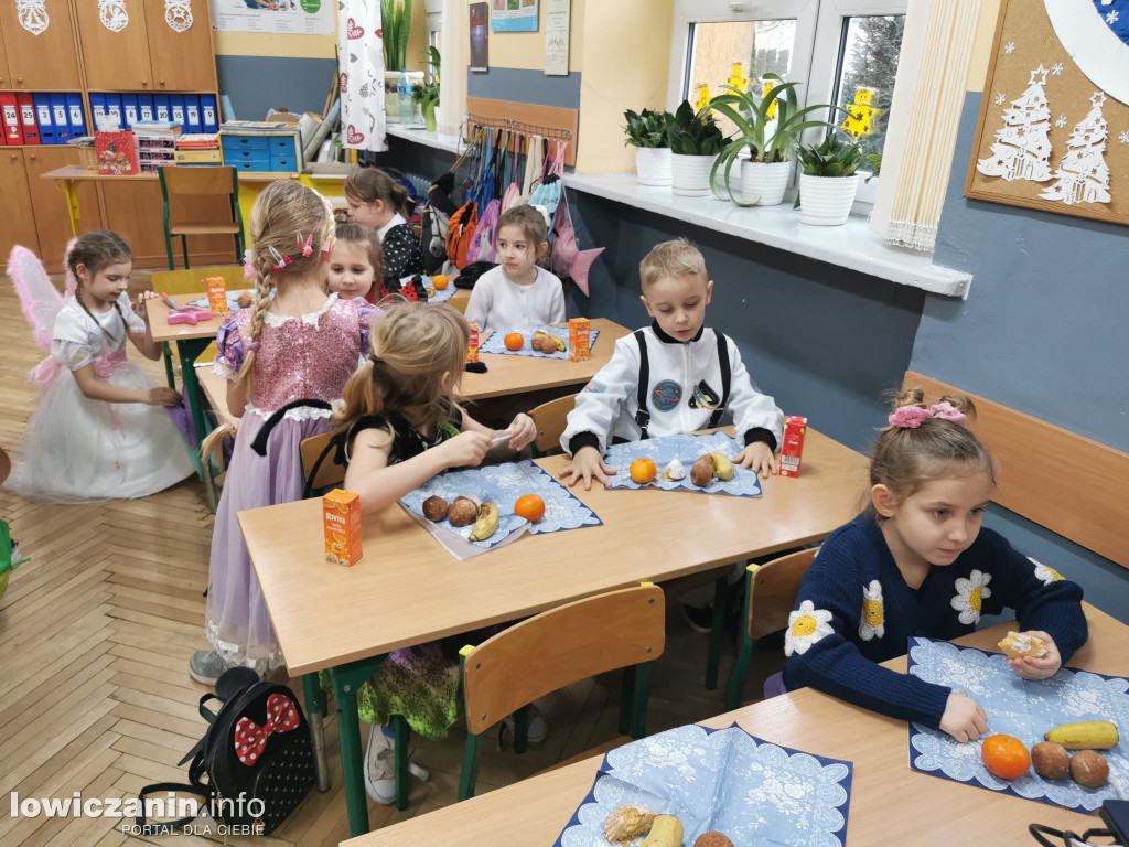 Zabawa karnawałowa w Szkole Podstawowej nr 1 w Łowiczu