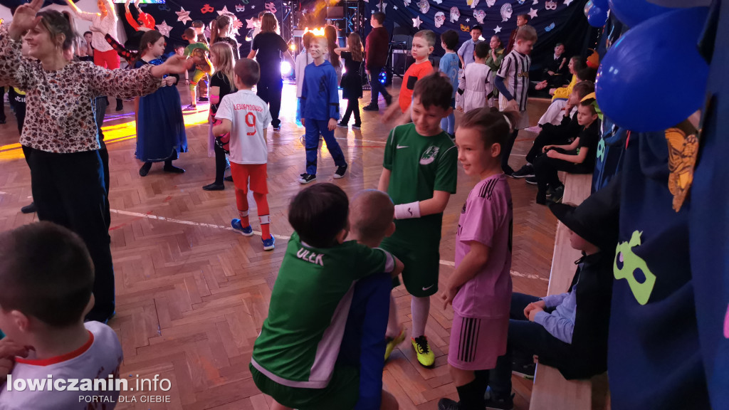 Zabawa karnawałowa w Szkole Podstawowej nr 1 w Łowiczu