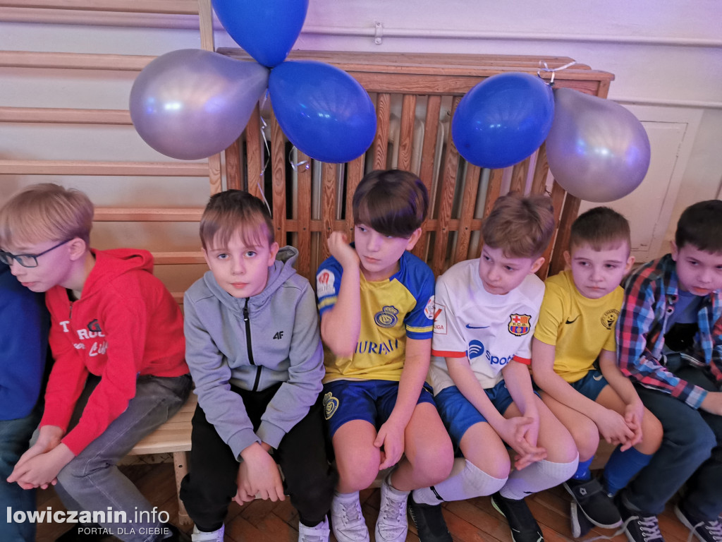 Zabawa karnawałowa w Szkole Podstawowej nr 1 w Łowiczu