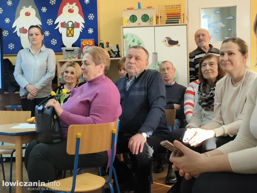 Dzień Babci i Dziadka, Pszczółka Maja, grupa 5