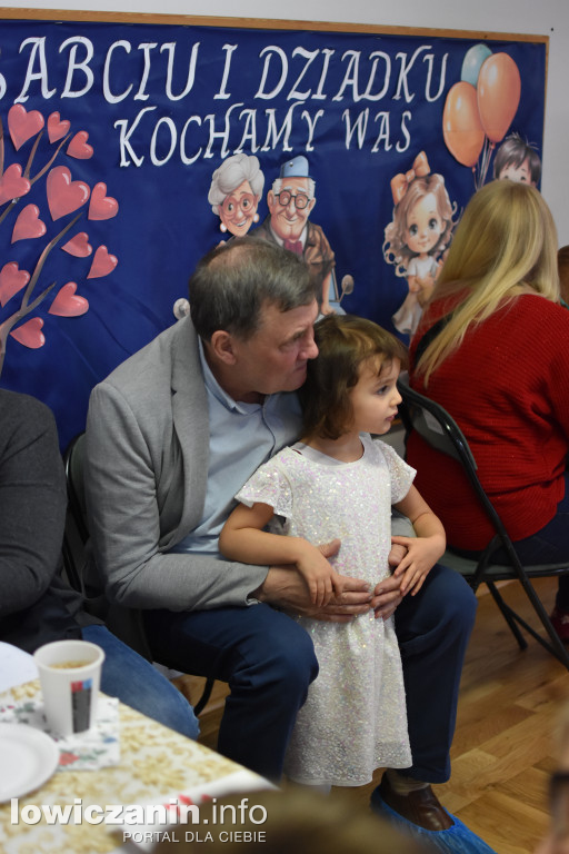 Dzień Babci i Dziadka, Przedszkole nr 2 Pod Tęczą