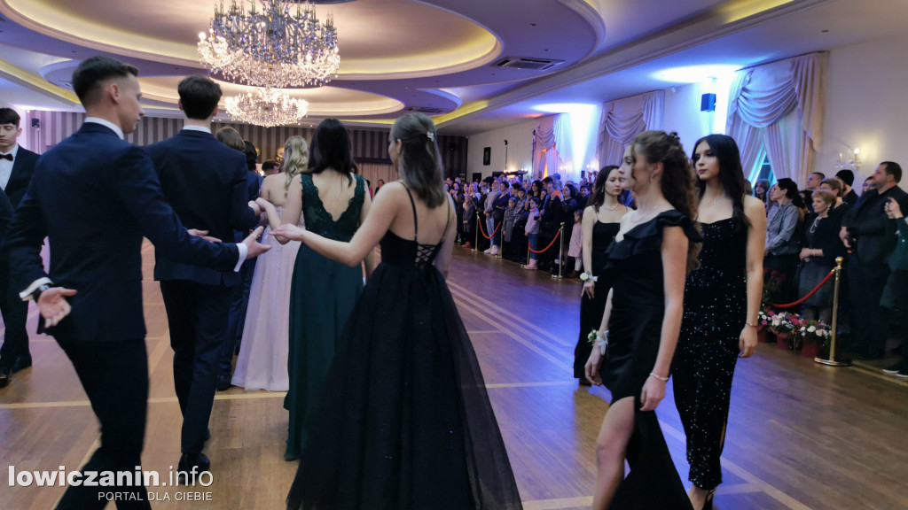 Studniówka maturzystów z I LO w Łowiczu