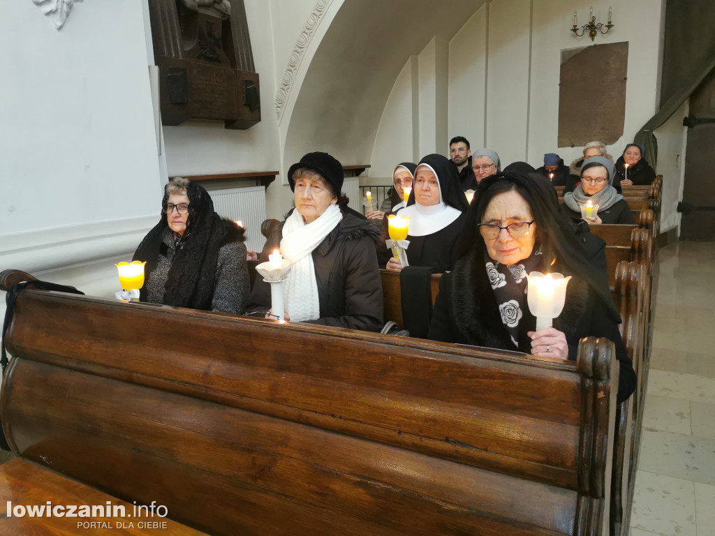 Dzień Życia Konsekrowanego w łowickiej katedrze