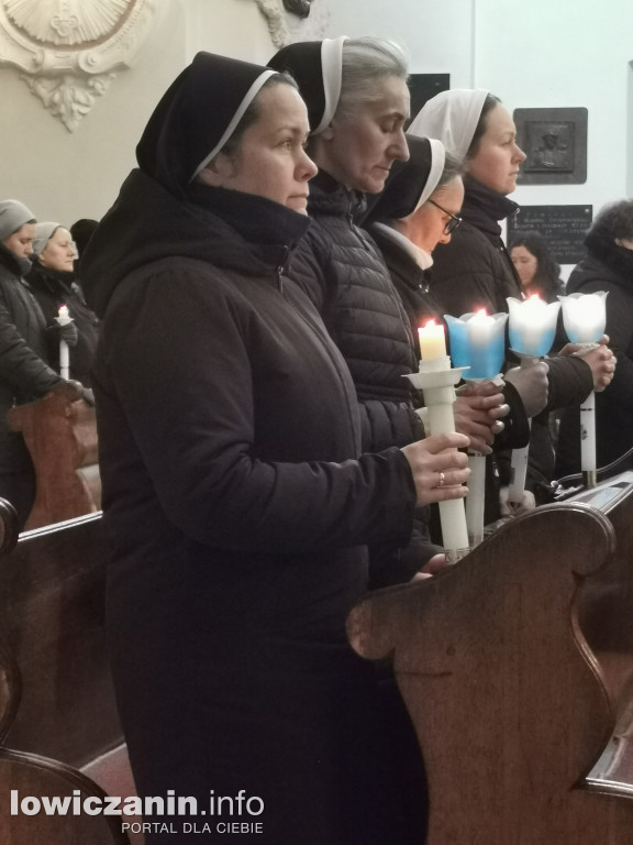 Dzień Życia Konsekrowanego w łowickiej katedrze