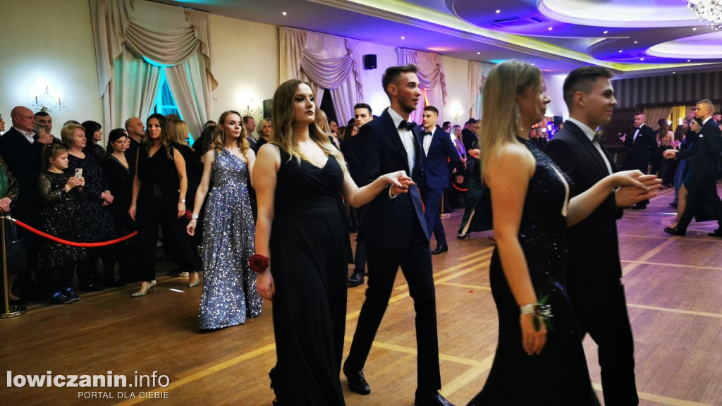Studniówka uczniow Ekonomika w Soplicowie