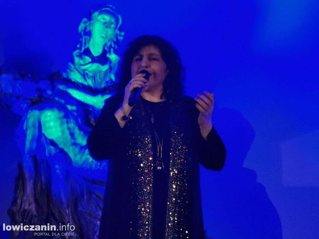 Koncert Eleni w łowickim muzeum