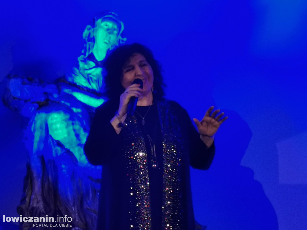 Koncert Eleni w łowickim muzeum
