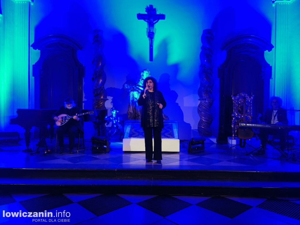 Koncert Eleni w łowickim muzeum