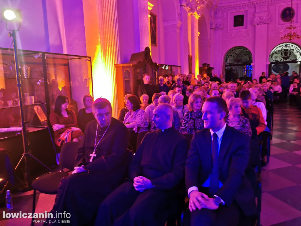 Koncert Eleni w łowickim muzeum