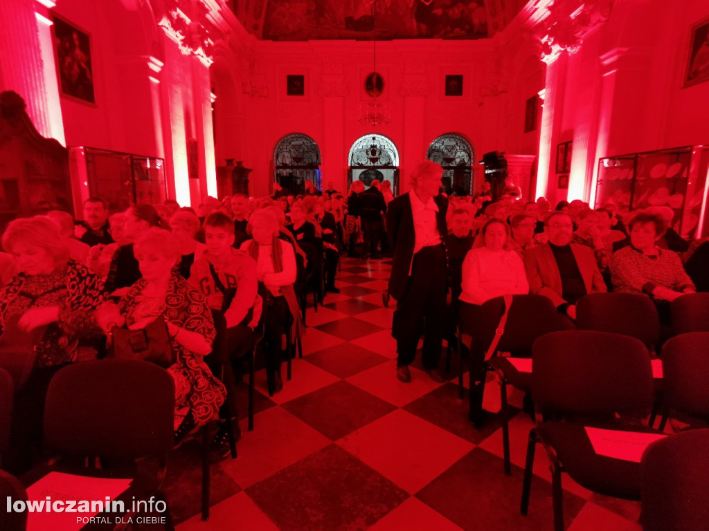 Koncert Eleni w łowickim muzeum