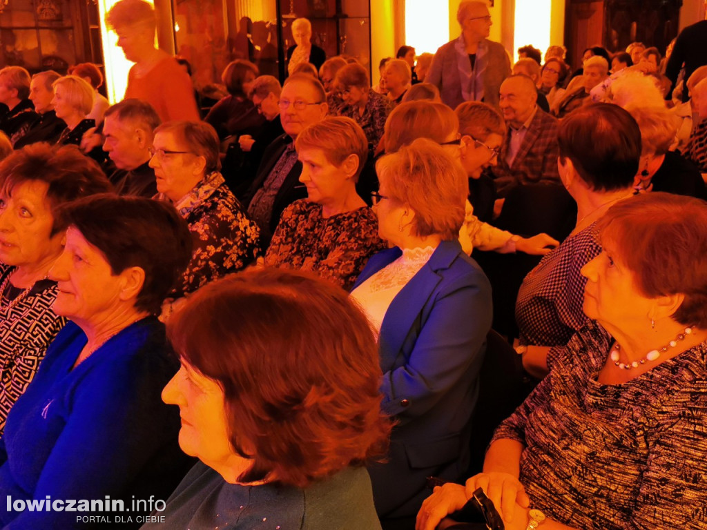 Koncert Eleni w łowickim muzeum