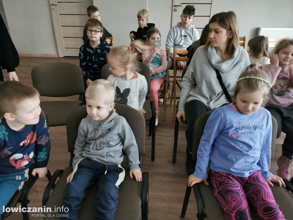 Spektakl dla dzieci ,,Koziołek Niematołek” w Boczkach i Kocierzewie