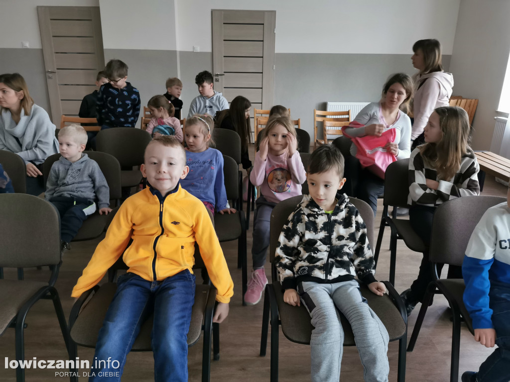 Spektakl dla dzieci ,,Koziołek Niematołek” w Boczkach i Kocierzewie