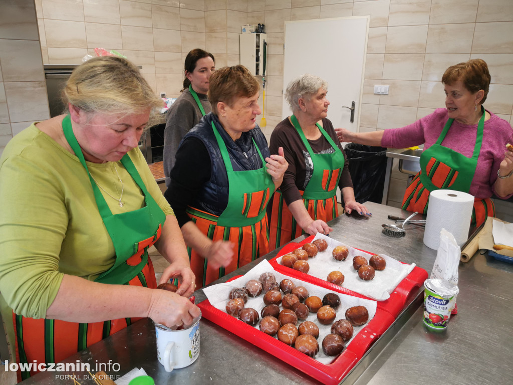 Gospodynie z Zielkowic już dzisiaj smażą pączki