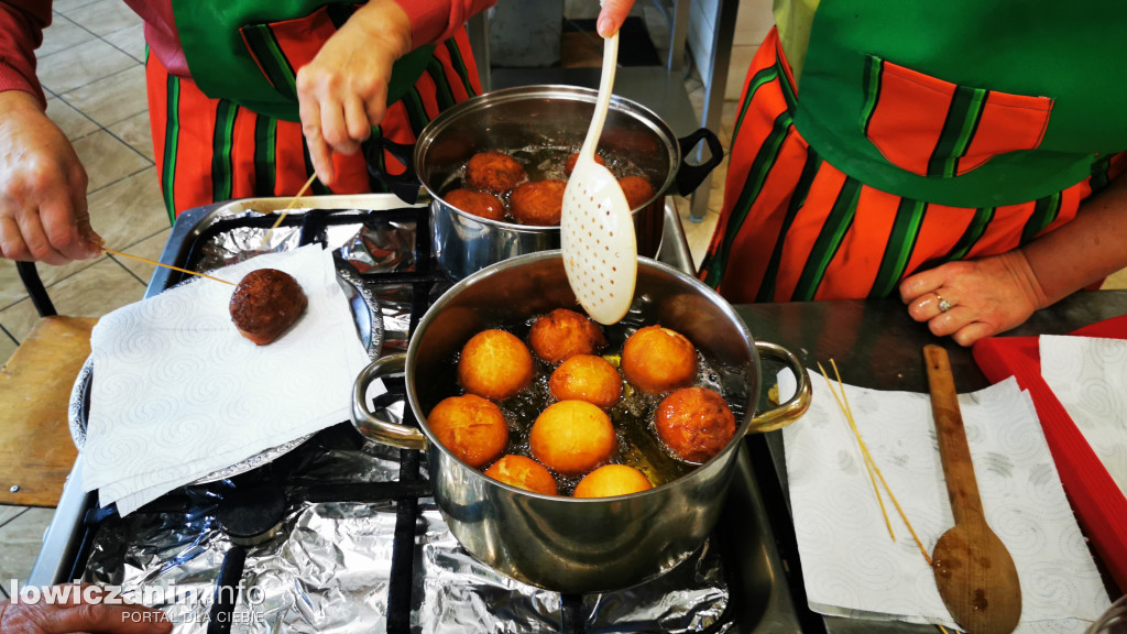 Gospodynie z Zielkowic już dzisiaj smażą pączki
