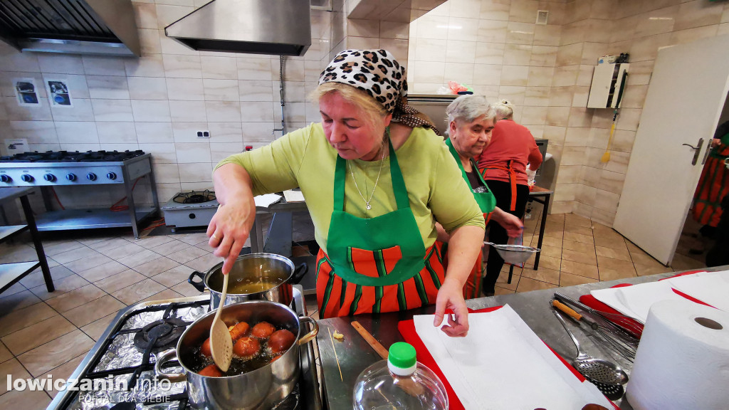 Gospodynie z Zielkowic już dzisiaj smażą pączki