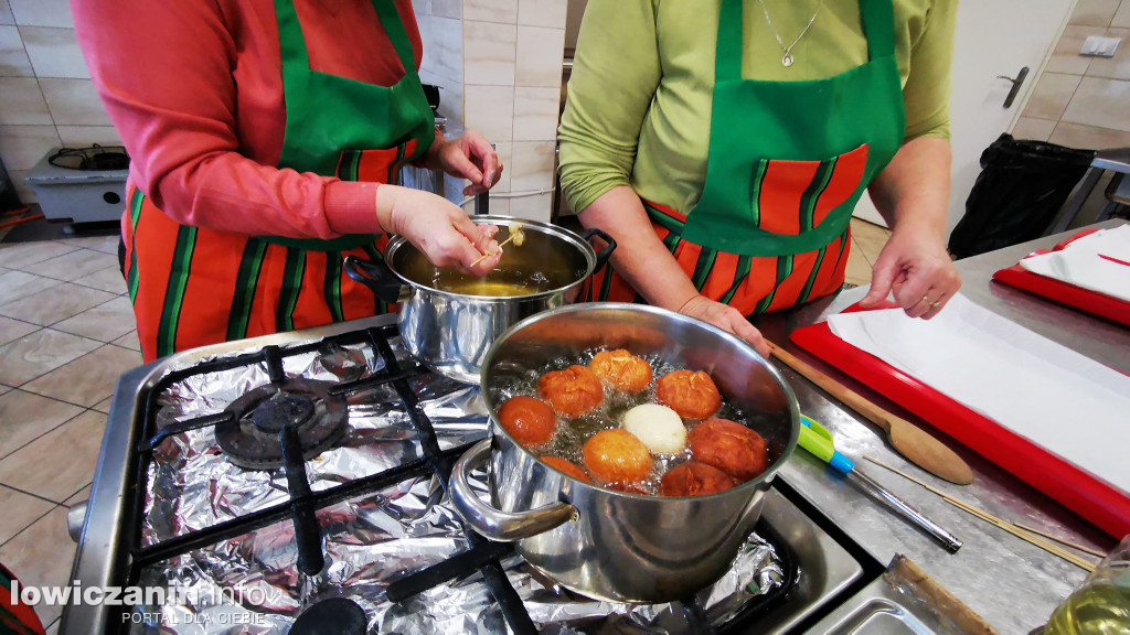 Gospodynie z Zielkowic już dzisiaj smażą pączki