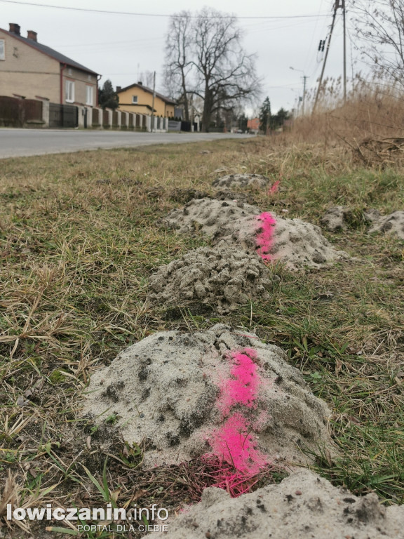 Budowa ścieżki rowerowej przez Zielkowice