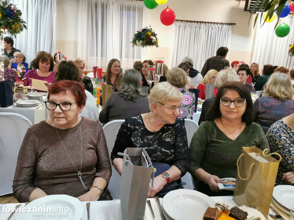 Panie z gminy Nieborów celebrują swoje święto