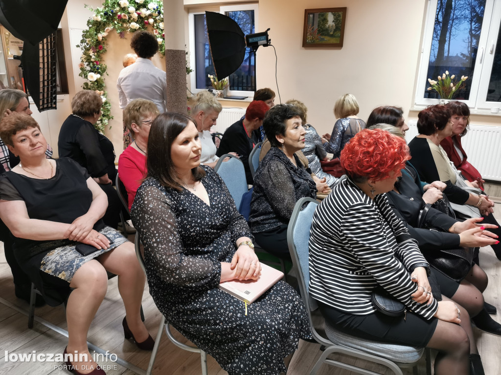 Panie z gminy Nieborów celebrują swoje święto