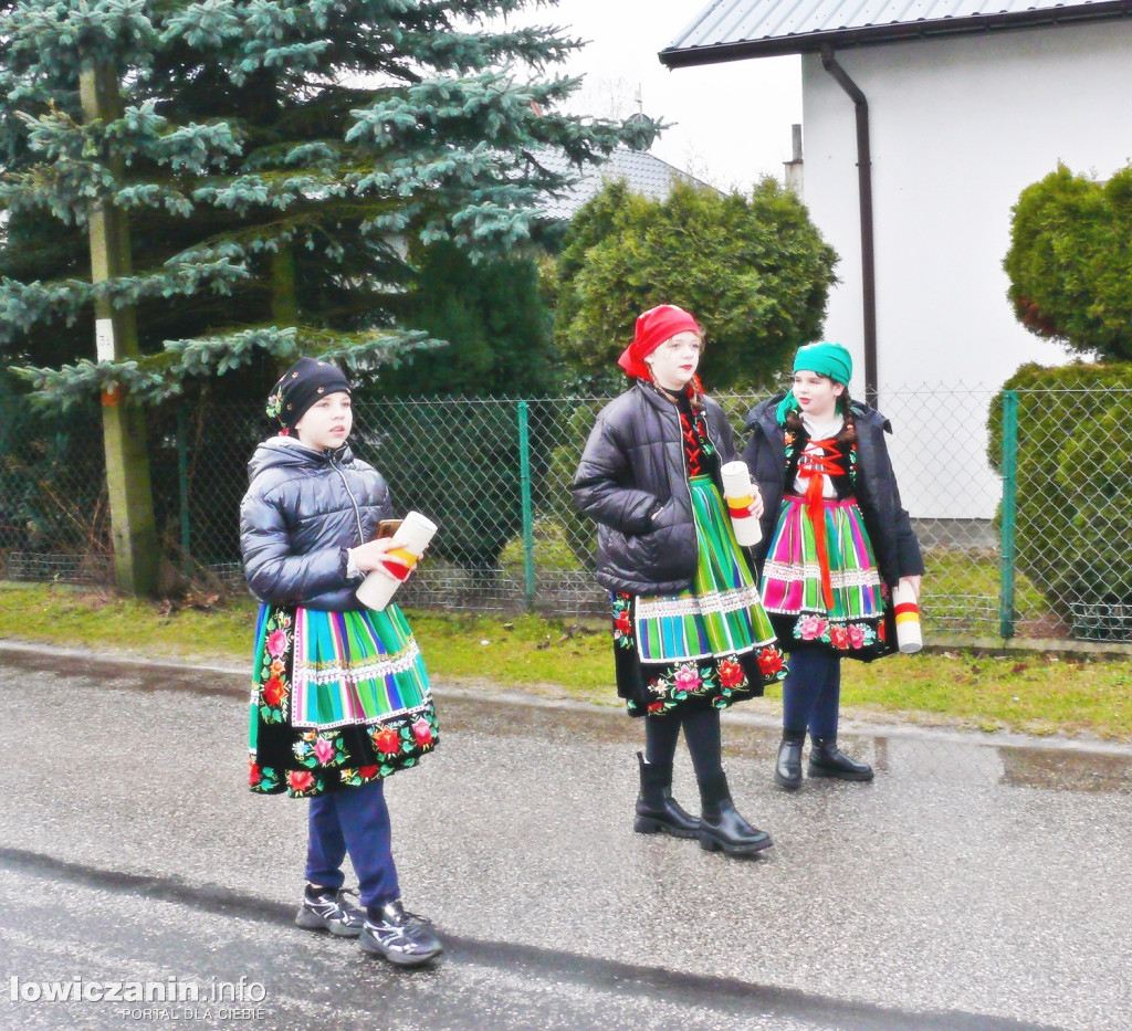 Chodzenie z Misiem w gminie Nieborów