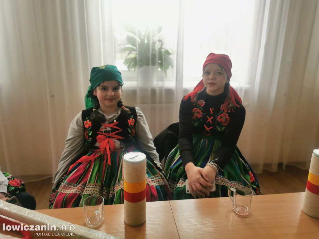 Chodzenie z Misiem w gminie Nieborów