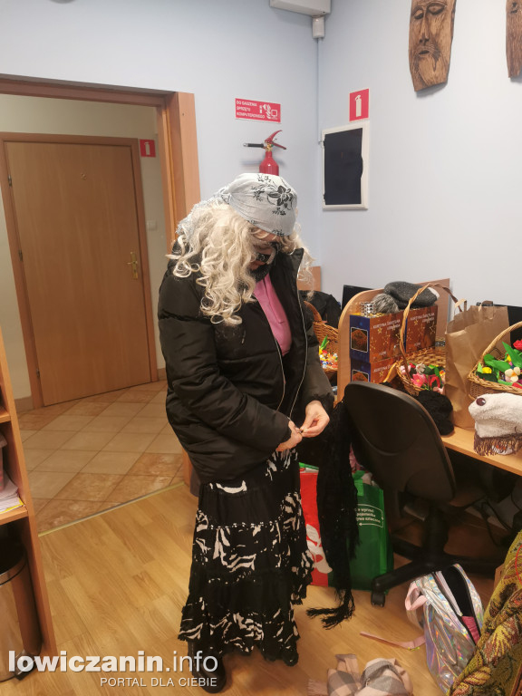 Chodzenie z Misiem w gminie Nieborów