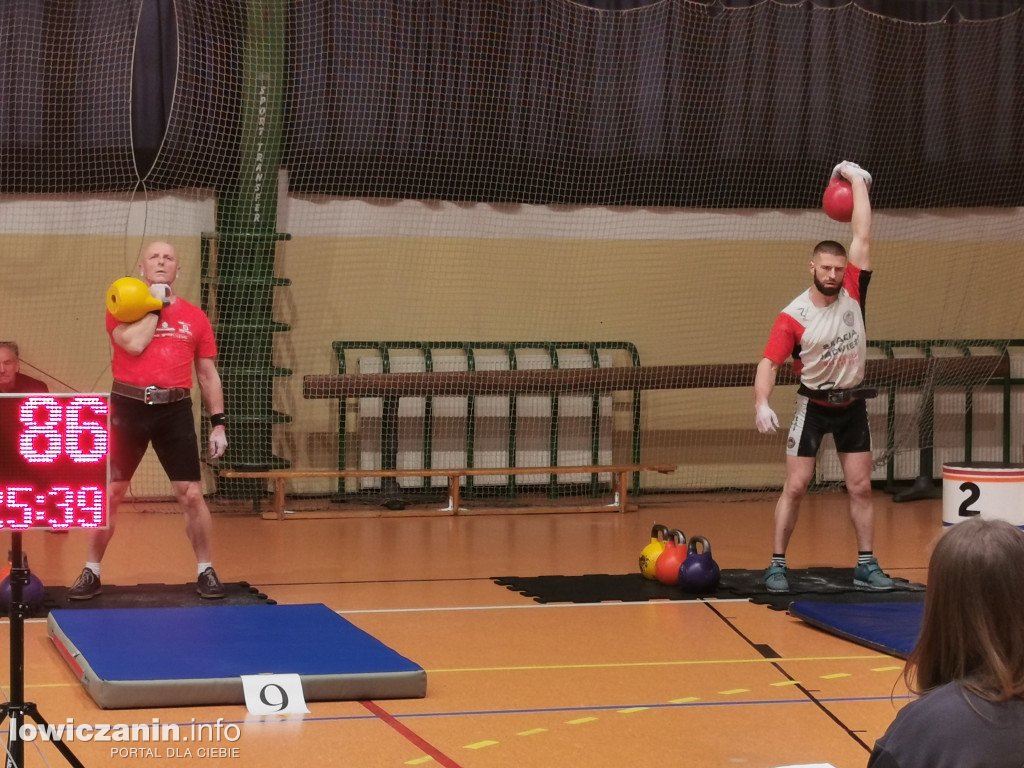 Kettlebell w hali OSiR w Łowiczu