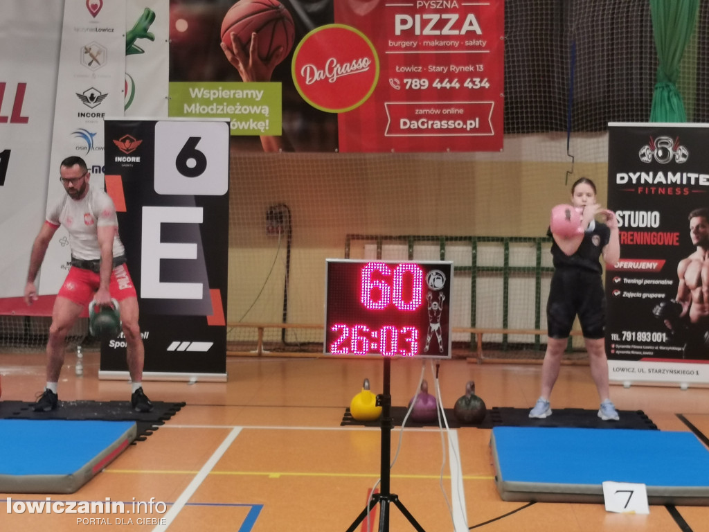 Kettlebell w hali OSiR w Łowiczu