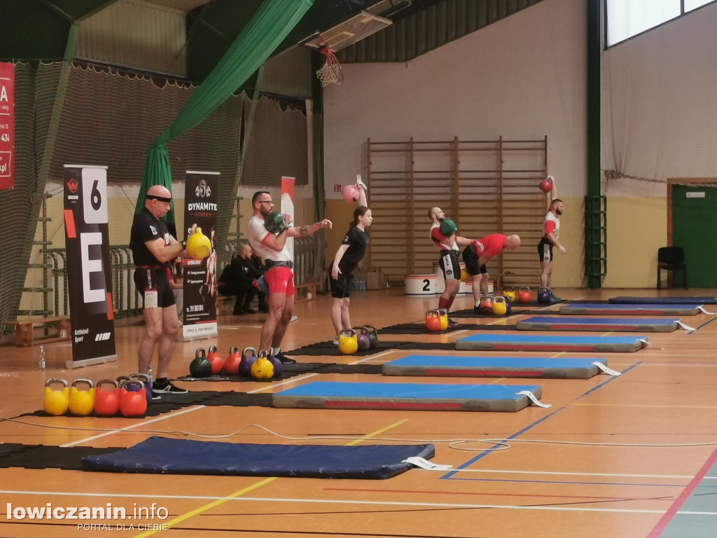 Kettlebell w hali OSiR w Łowiczu