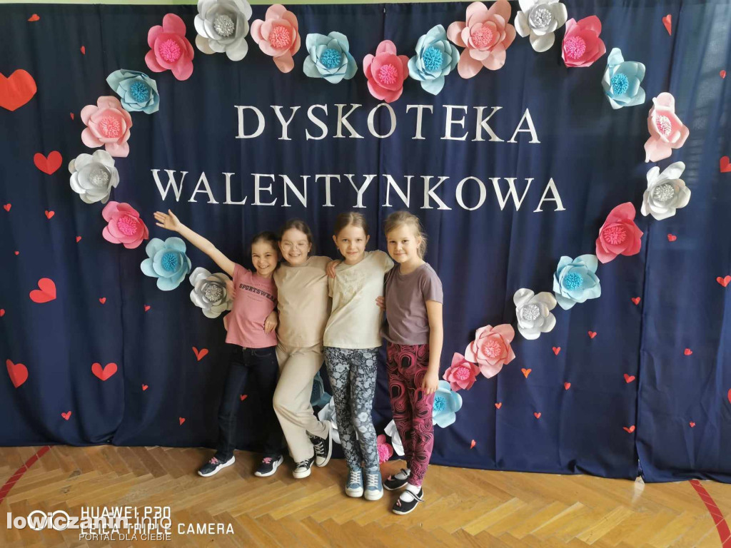 Zabawa walentynkowa w Szkole Podstawowej w Mastkach