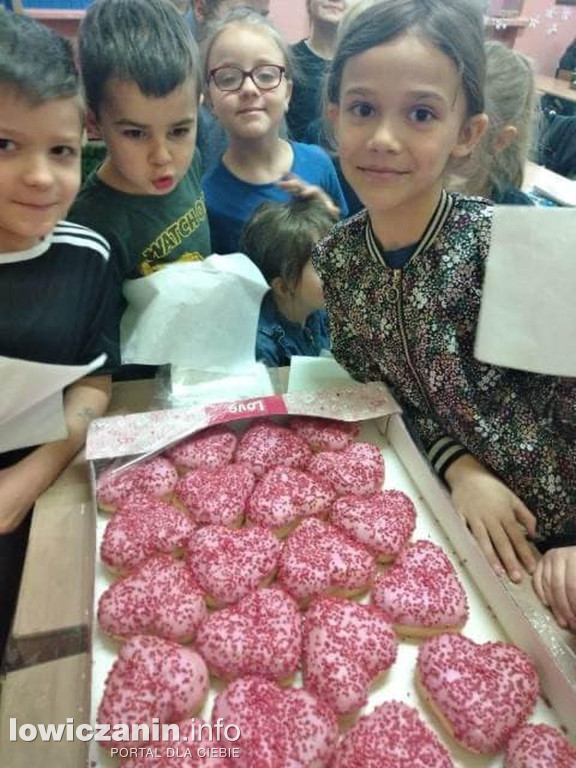 Walentynki w SP1 w Łowiczu, fot. SP1 w Łowiczu