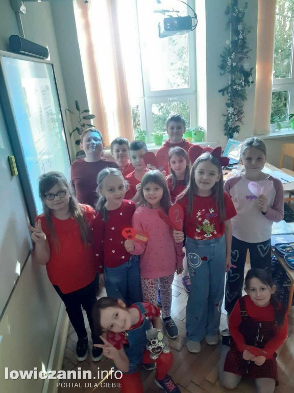 Walentynki w SP1 w Łowiczu, fot. SP1 w Łowiczu