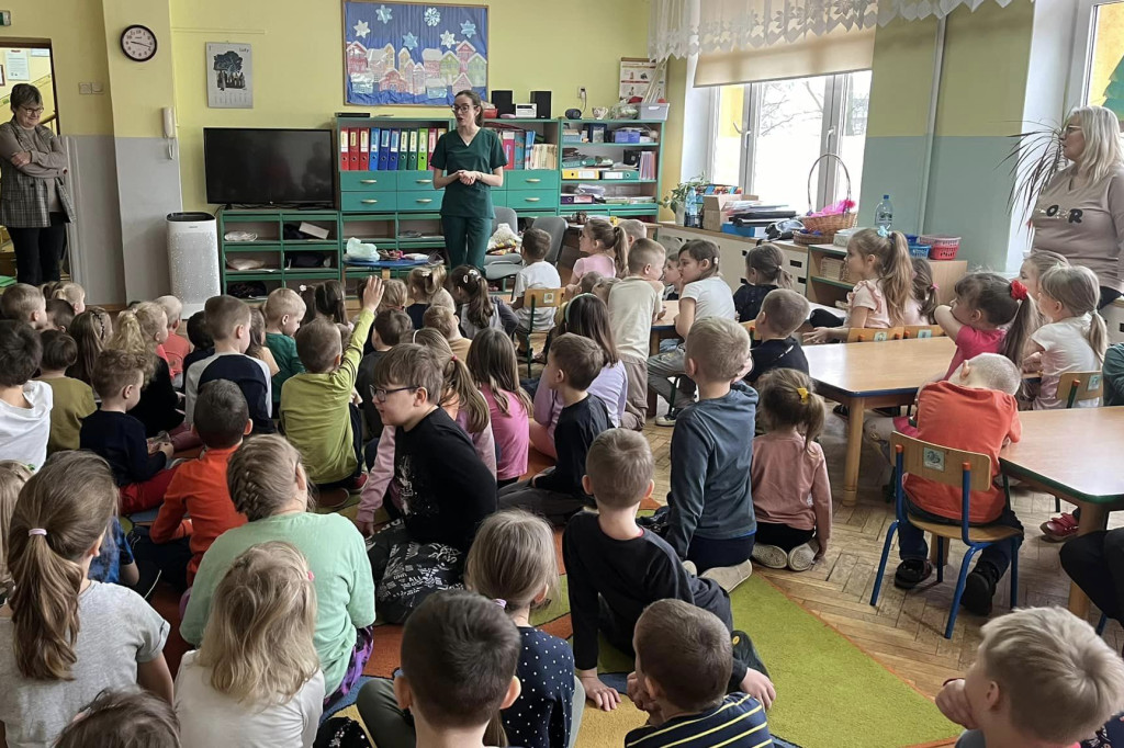Spotkanie z doktor Agnieszką Wasilewską w Przedszkolu nr 3