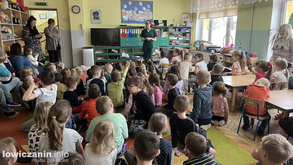 Spotkanie z doktor Agnieszką Wasilewską w Przedszkolu nr 3