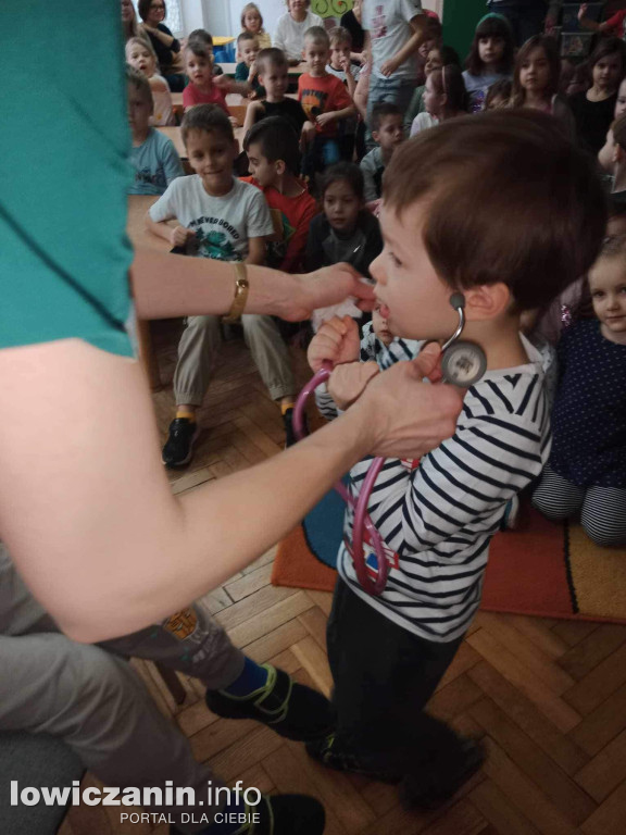 Spotkanie z doktor Agnieszką Wasilewską w Przedszkolu nr 3