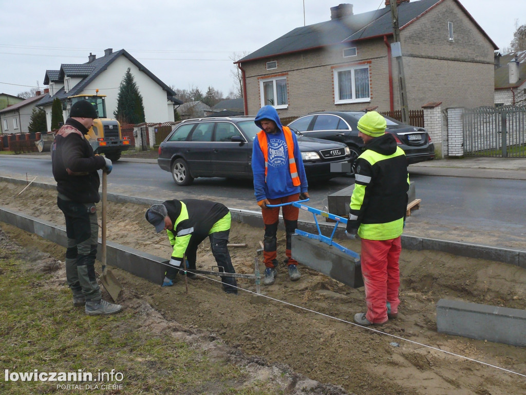 Budowa ścieżki rowerowej w Zielkowicach