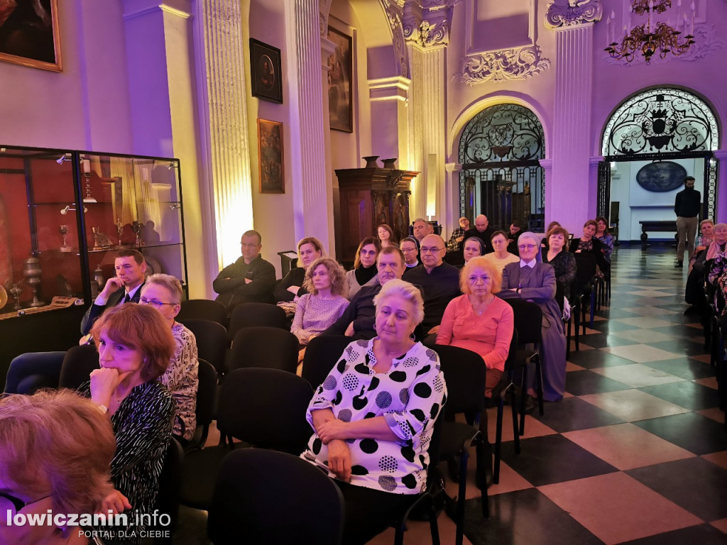 Koncert Marcina Abijskiego w łowickim muzeum