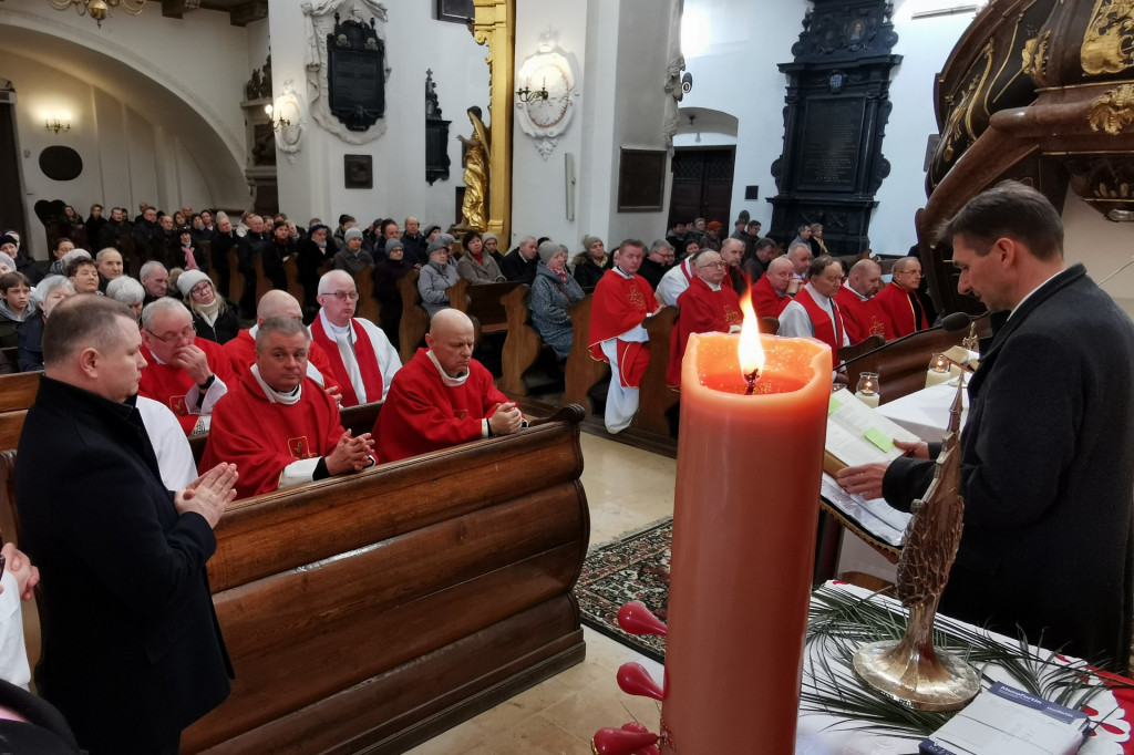 Relikwie Bł. Rodziny Ulmów - uroczysta mszą święta.