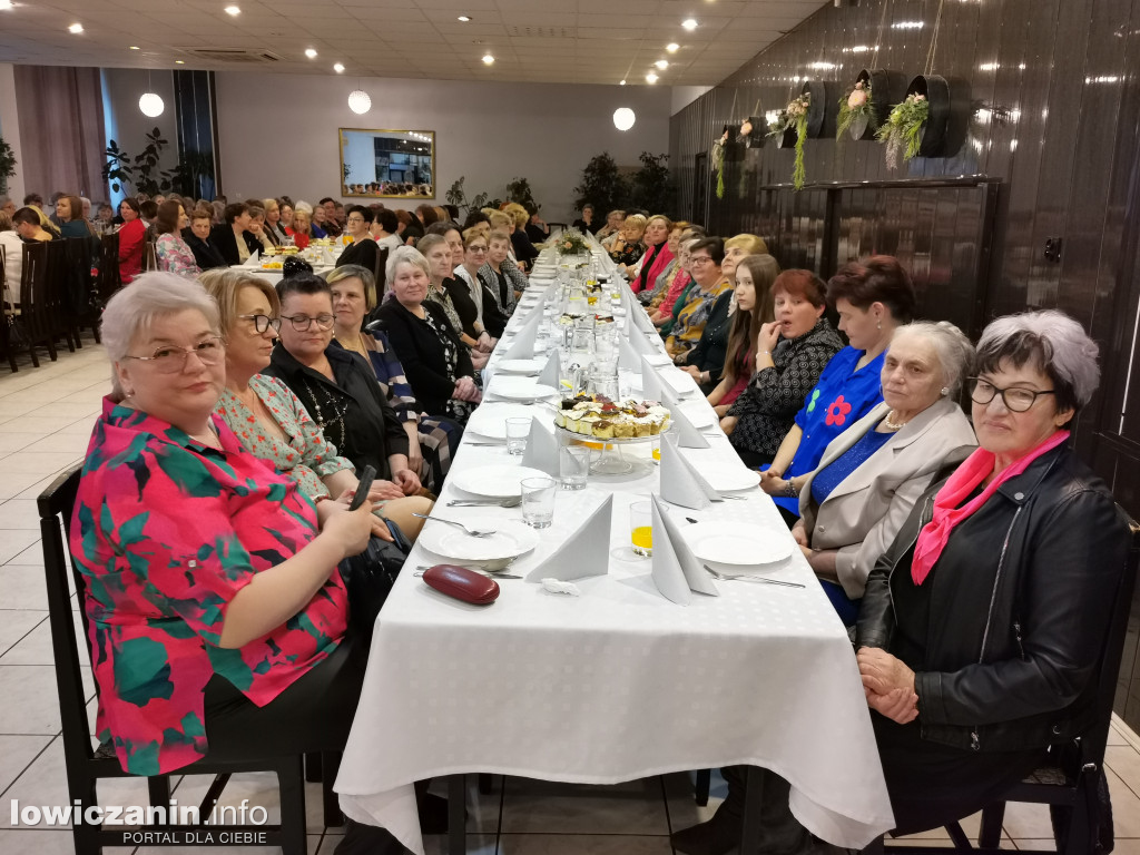 Powiatowy Dzień Kobiet w Łowiczu