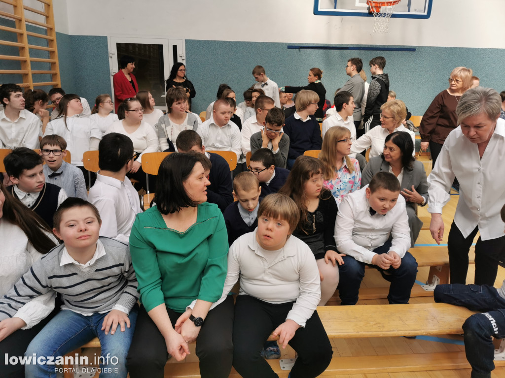 Misterium Męki Pańskiej w SOS-W im. Jana Brzechwy w Łowiczu