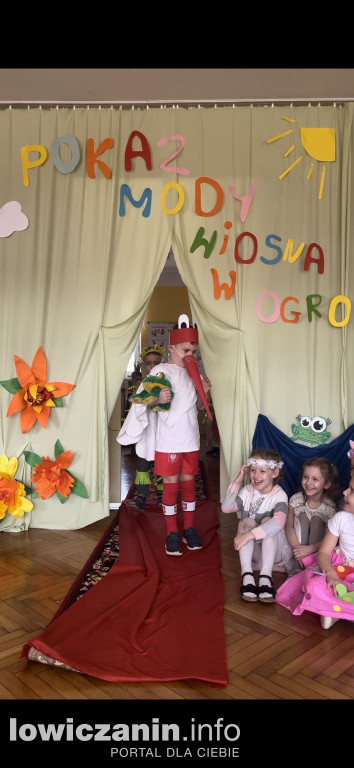 Wyjątkowy pokaz mody wiosennej w Przedszkolu Pszczółka Maja w Łowiczu