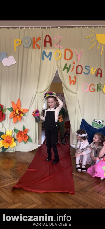 Wyjątkowy pokaz mody wiosennej w Przedszkolu Pszczółka Maja w Łowiczu